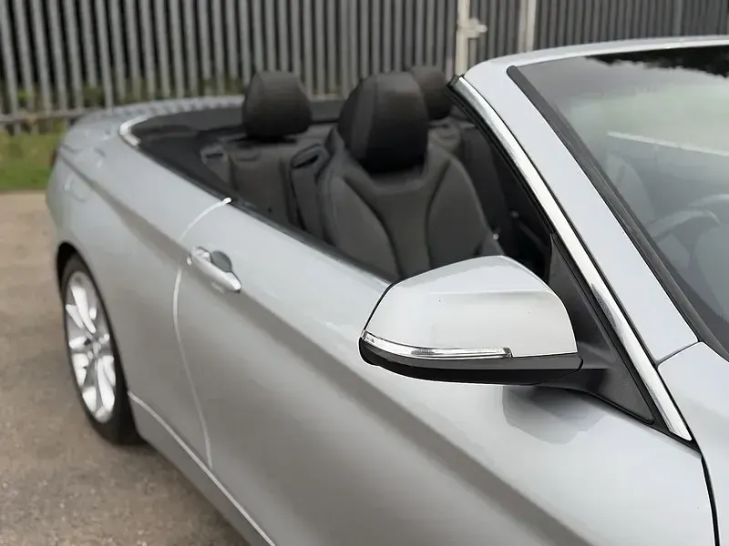 Used BMW 428 Luxury Line 245 HP (180 kW) 2015 Silver Cabriolet