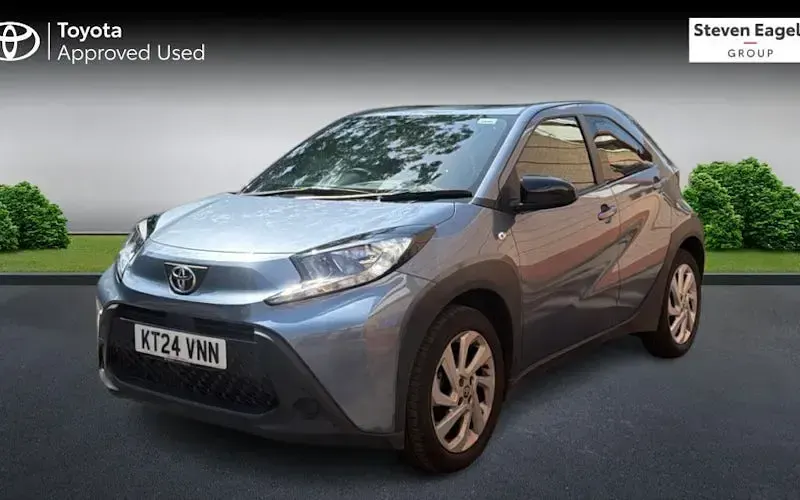 Used Toyota Aygo X PURE 72 HP (52 kW) 2025 SUV
