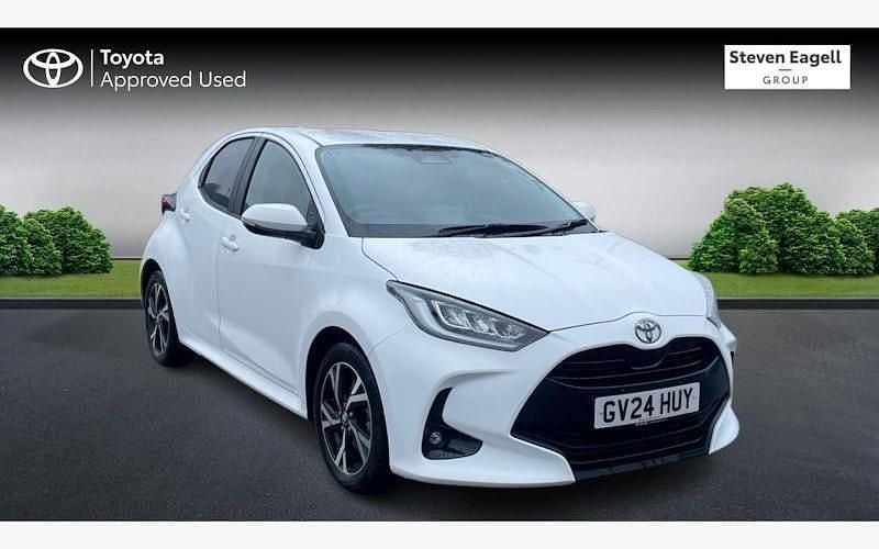 Used Toyota Yaris Hybrid Design 116 HP (85 kW) 2026 Hatchback