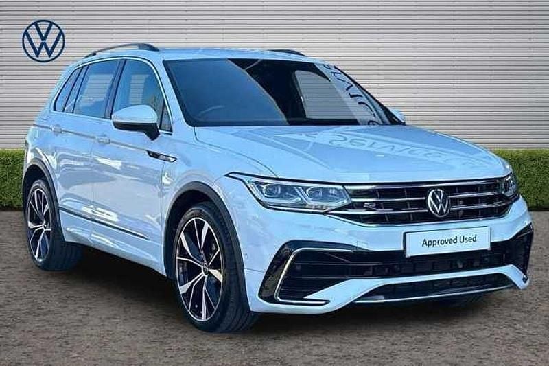 Usado VW Tiguan R-line 150 HP (110 kW) 2022 Branco SUV