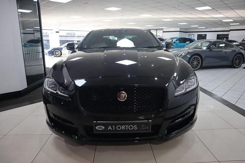 Used Jaguar XJ R-Sport 300 HP (220 kW) 2018 Black Sedan