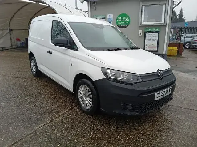 Used VW Caddy 102 HP (75 kW) 2022 White MPV