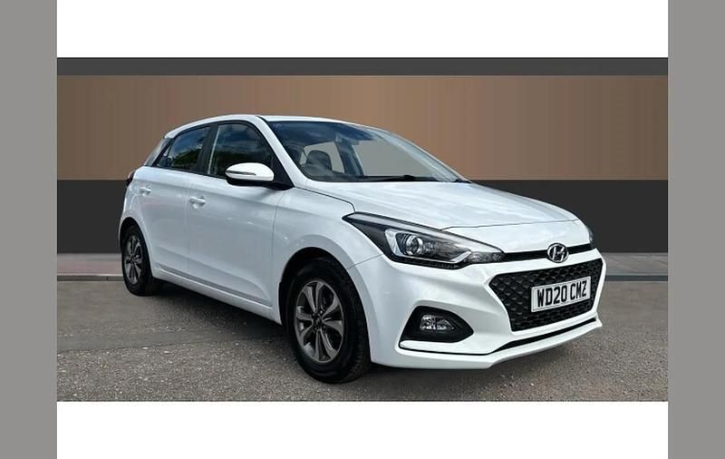 White Used 2020 Hyundai i20 SE Hatchback | £9,617 (Fair price) - Image 1/4
