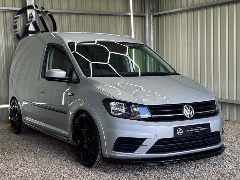 Silver Used 2018 VW Caddy Trendline MPV | £13,495 - Image 1/4