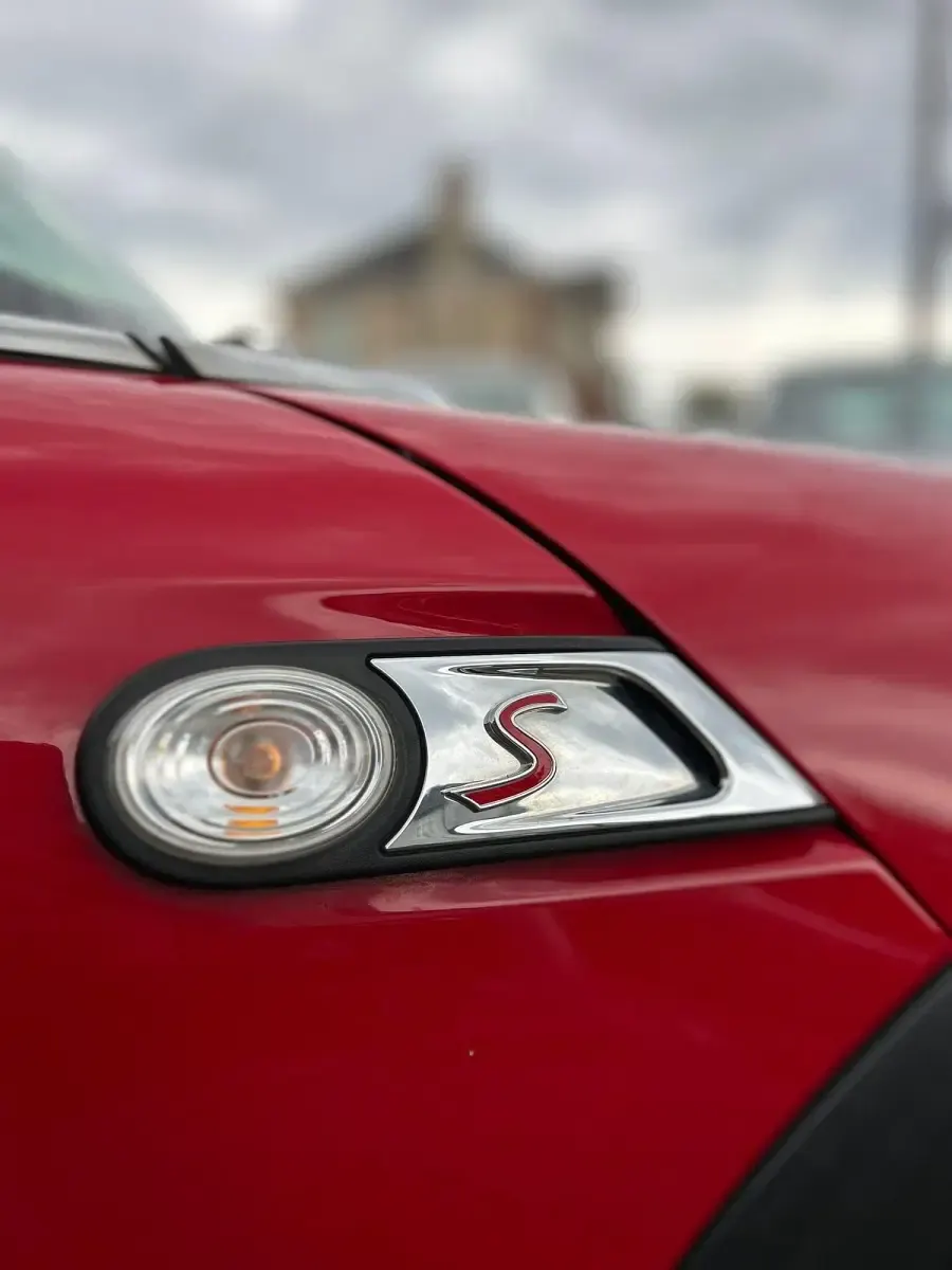 Używany Mini Cooper S Cabriolet 2010 Czerwony Kabriolet