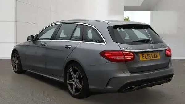 Second-hand Mercedes C300 AMG line 2015 Argintiu Break