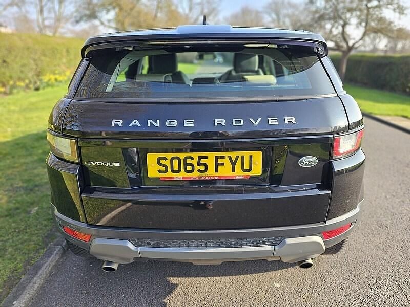 Used Land Rover Range Rover evoque SE 150 HP (110 kW) 2015 Black Estate