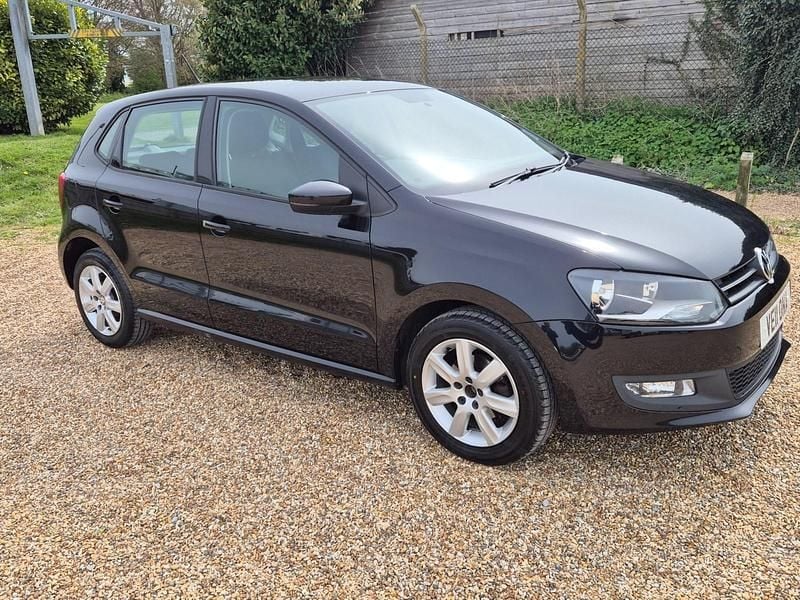 Begagnad VW Polo SE 85 HK (62 kW) 2011 Svart Halvkombi