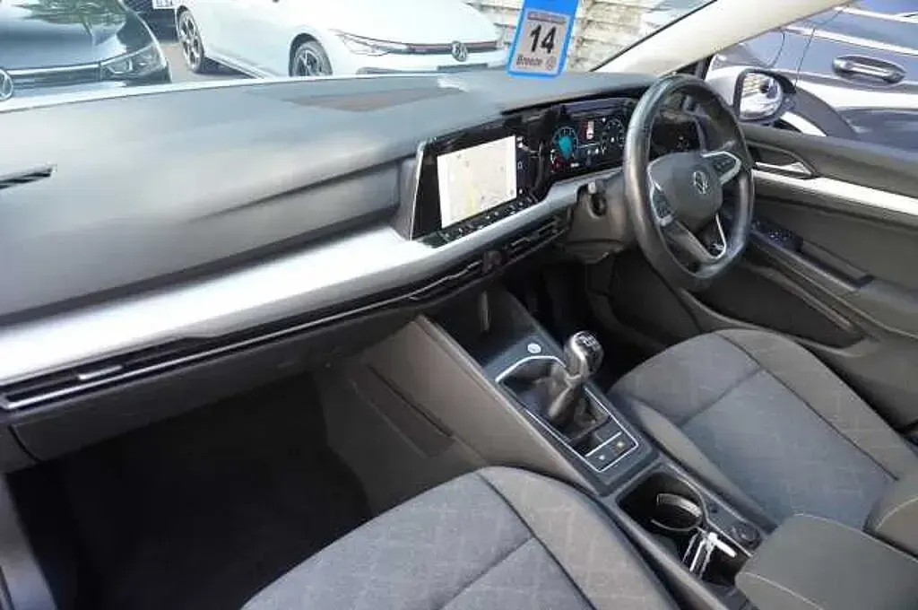 Used VW Golf VIII 130 HP (95 kW) 2020