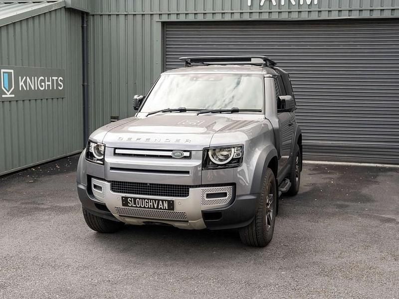 Używany Land Rover Defender S 250 KM (183 kW) 2022 Szary SUV
