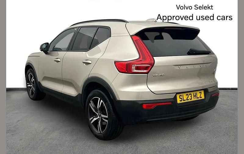 Used Volvo XC40 Plus 161 HP (118 kW) 2023 Other SUV