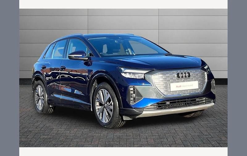 Blue Used 2021 Audi Q4 e-tron Sport SUV | £20,495 (Fair price) - Image 1/4