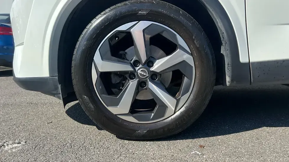 Used Nissan Qashqai N-Connecta 158 HP (116 kW) 2023 White SUV