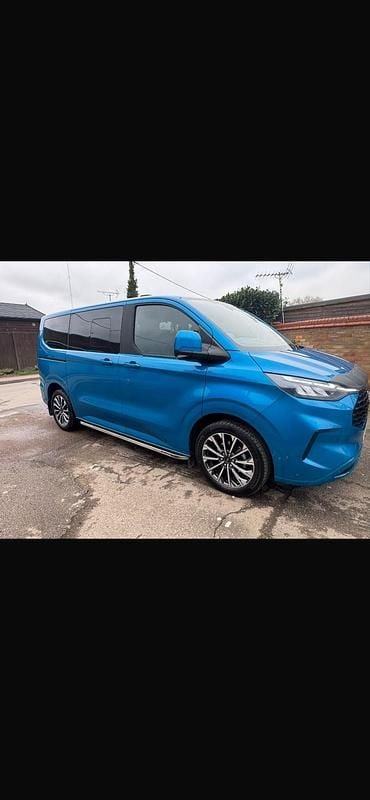 Used Ford Tourneo Titanium X 170 HP (125 kW) 2024 Blue MPV