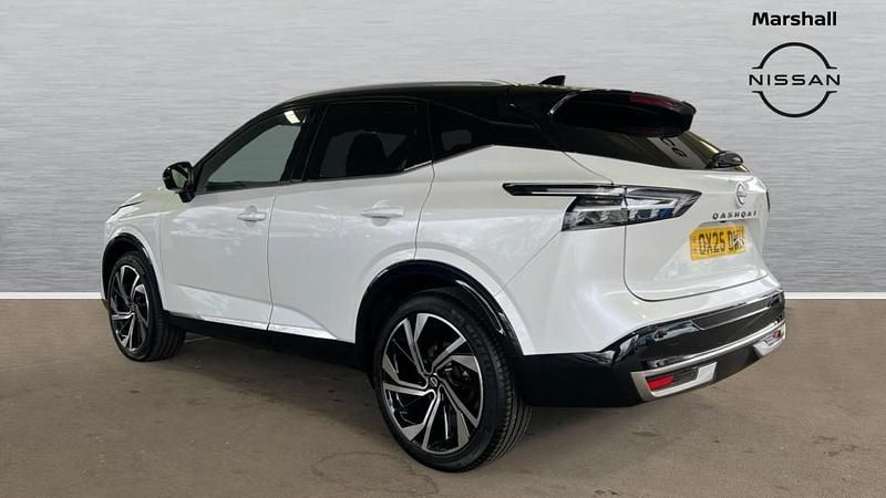 Used Nissan Qashqai Tekna+ 158 HP (116 kW) 2025 White SUV