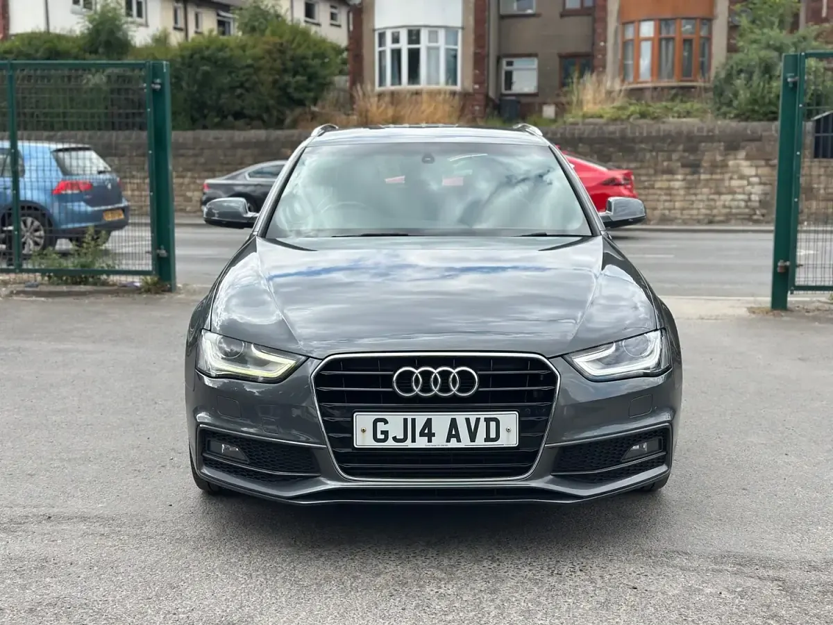 Used Audi A4 S-Line 150 HP (110 kW) 2014 Grey Estate