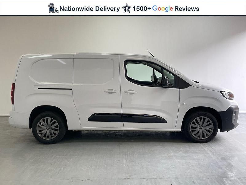 New Citroën Berlingo 100 HP (73 kW) 2026 MPV