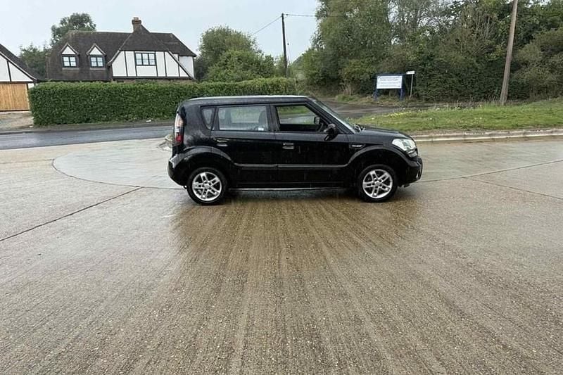 Black Used 2009 Kia Soul SUV | £1,000 (Fair price) - Image 1/1
