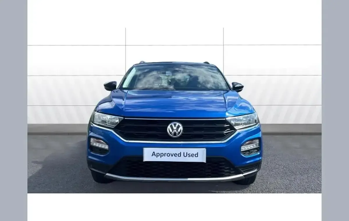 Used VW T-Roc Design 116 HP (85 kW) 2020 Blue SUV
