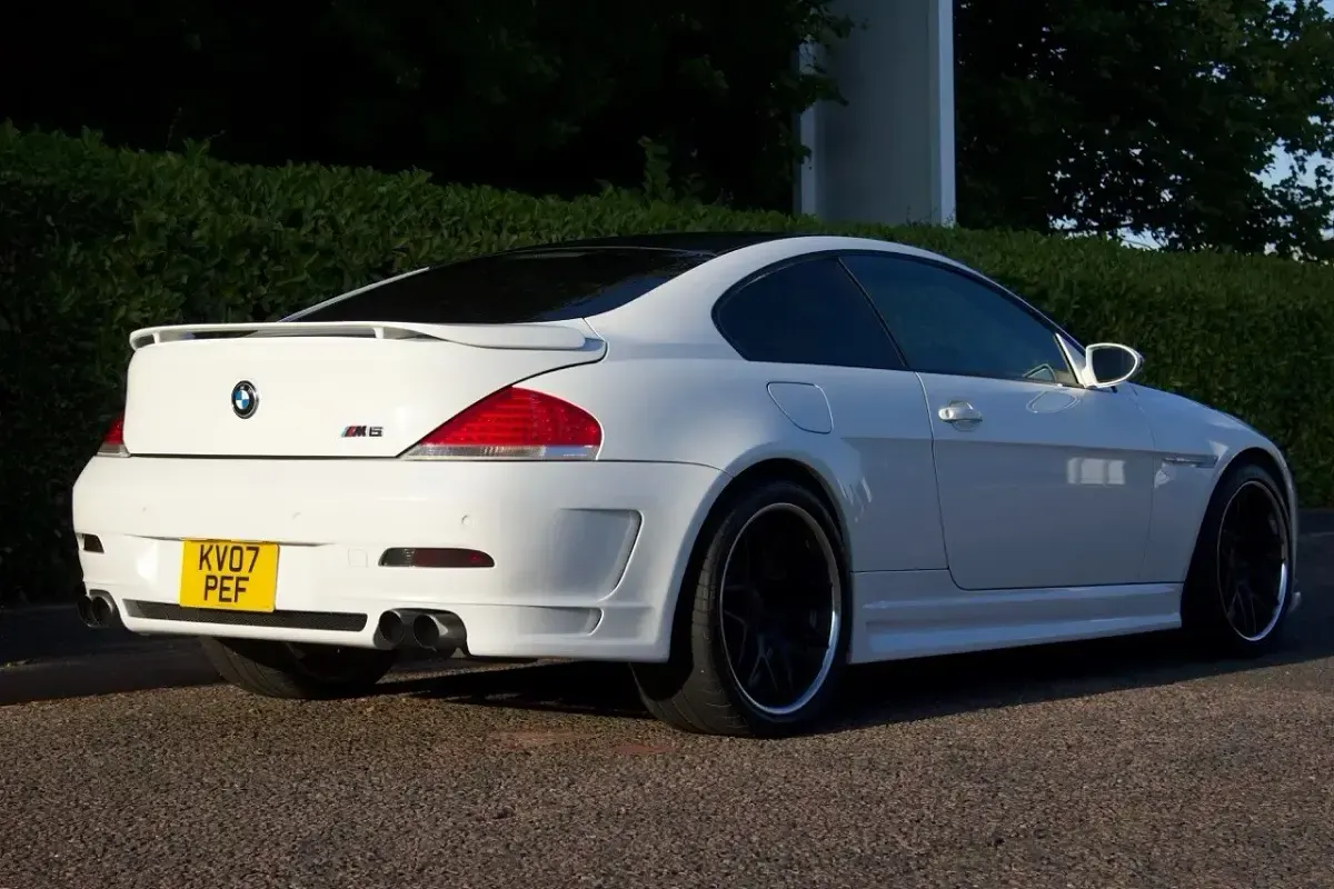 Used BMW M6 Comfort Edition 507 HP (372 kW) 2007 White Coupe