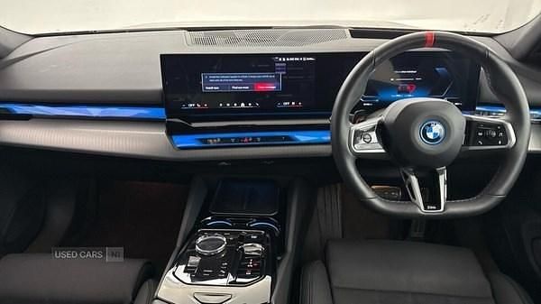 Used BMW i5 Comfort Edition 442 kW (601 HP) 2025 Red Estate