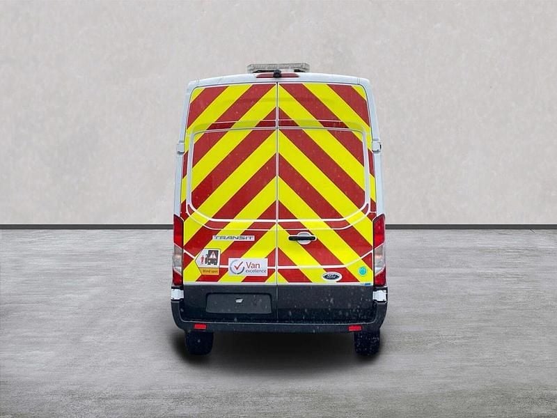 Usado Ford Transit S 130 CV (95 kW) 2022 Blanco Van