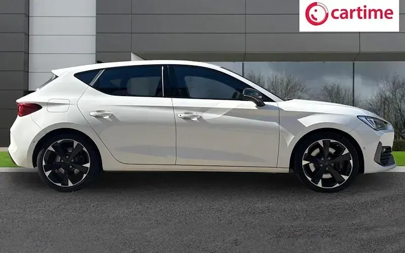 Used Cupra Leon VZ1 245 HP (180 kW) 2023 Hatchback