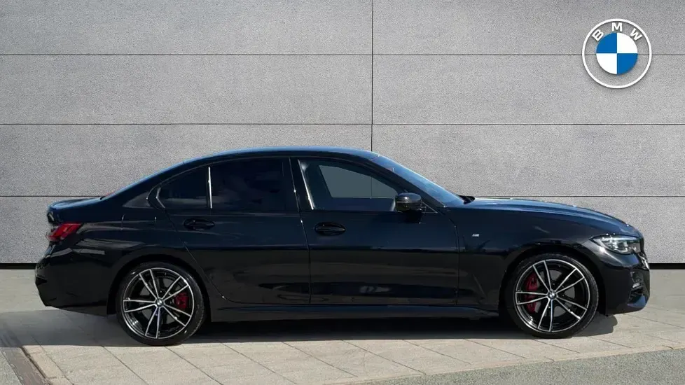 Usado BMW 320 M Sport 181 CV (133 kW) 2022 Negro