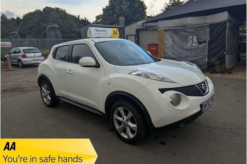 White Used 2012 Nissan Juke Acenta SUV | £2,490 (Good price) - Image 1/1