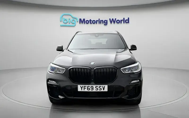 Usado BMW X5 M Sport 265 HP (194 kW) 2019 Preto SUV