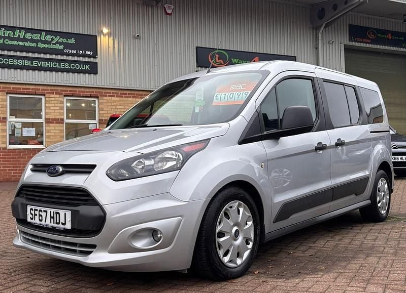 Silver Used 2017 Ford Grand Tourneo Connect Zetec MPV | £10,995 (Super price) - Image 1/4