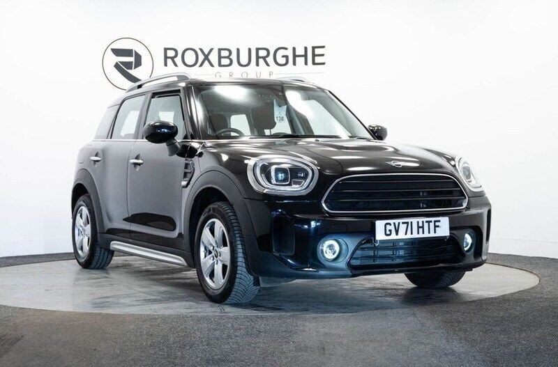 Black Used 2022 Mini Cooper Countryman Classic SUV | £13,500 (Super price) - Image 1/4