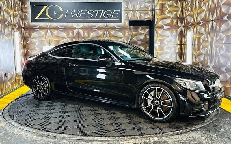 Used Mercedes C300 AMG Line Premium 245 HP (180 kW) 2020 Coupe