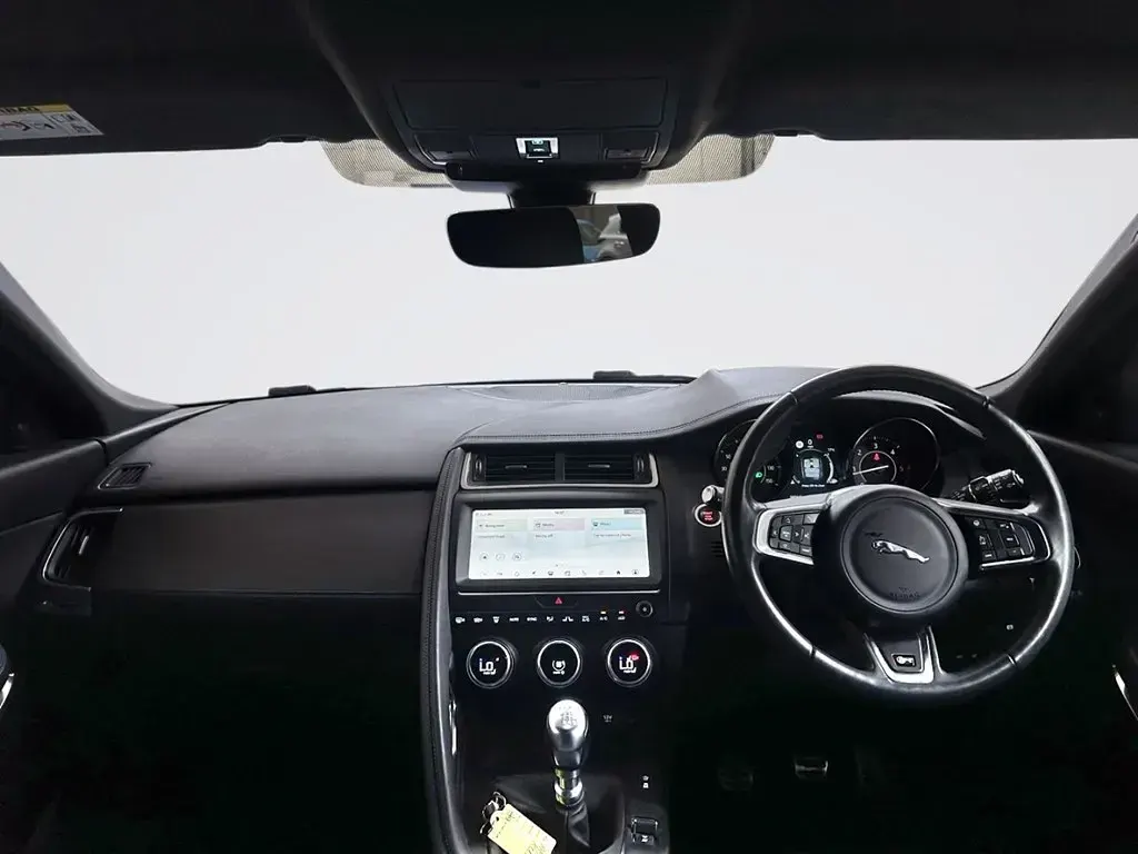 Używany Jaguar E-Pace R-Dynamic 180 KM (132 kW) 2019 Niebieski SUV