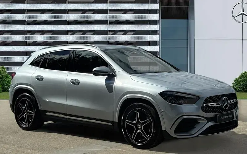 Used Mercedes GLA200 AMG line 163 HP (119 kW) 2025 SUV