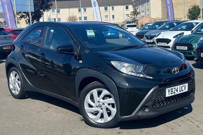Black Used 2024 Toyota Aygo X PURE SUV | £14,995 - Image 1/1