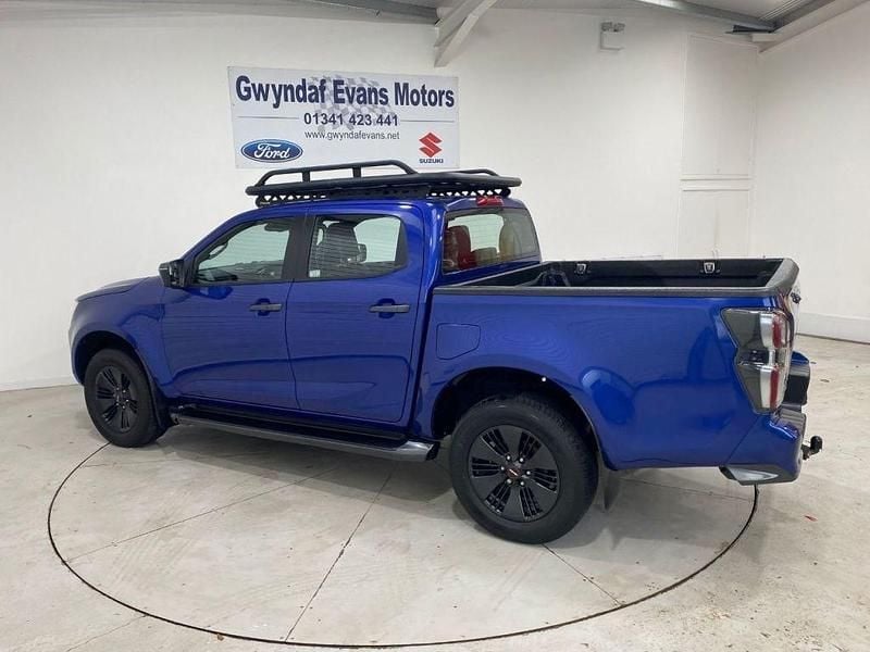 Begagnad Isuzu D-Max 163 HK (119 kW) 2023 Blå Pickup