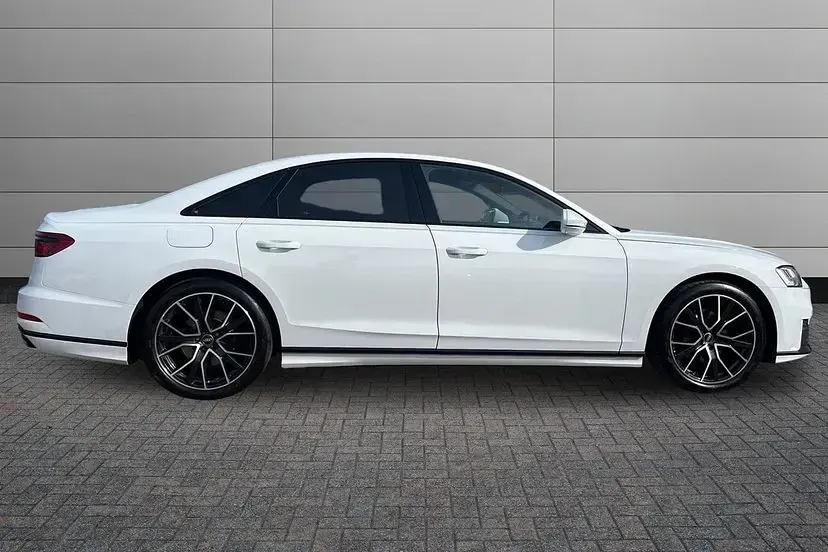 Used Audi A8 Black Edition 282 HP (207 kW) 2020 White Sedan