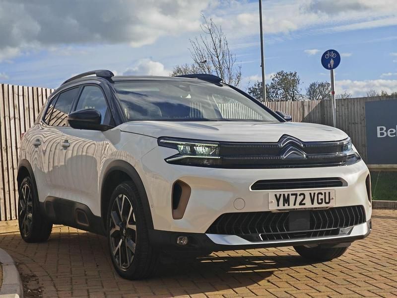 White Used 2023 Citroën C5 Aircross PureTech SUV | £20,290 (A bit pricey) - Image 1/3