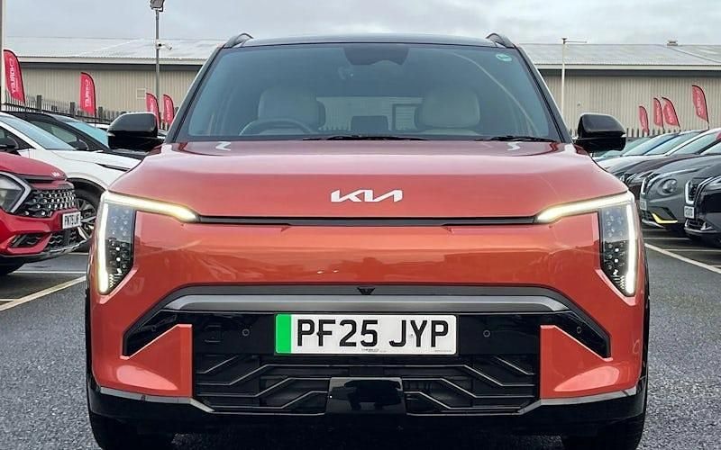 Used Kia EV3 GT-Line S 150 kW (204 HP) 2025 Orange SUV