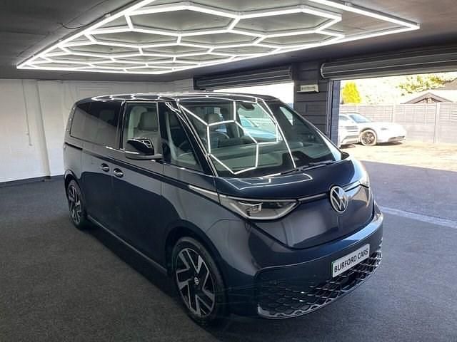 Usado VW ID. Buzz Pro 150 kW (204 HP) 2023 Azul Monovolume