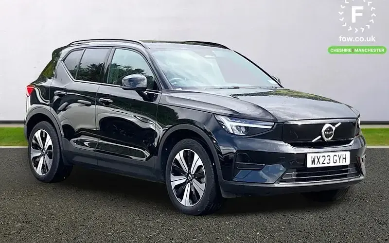 Używany Volvo XC40 Core 169 kW (231 KM) 2022 SUV