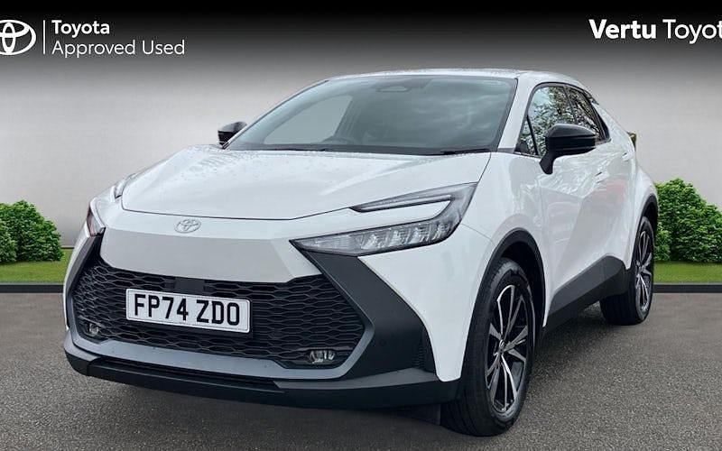 Used Toyota C-HR Design 223 HP (164 kW) 2026 SUV