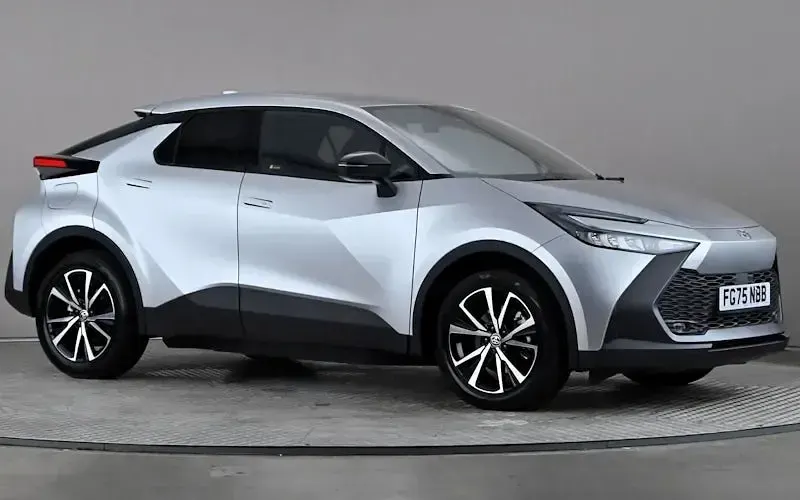 Used Toyota C-HR Design 223 HP (164 kW) 2025 SUV