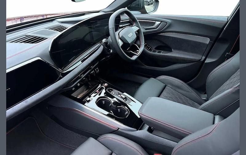 Used Audi A5 Comfort 204 HP (150 kW) 2025 Red Sedan