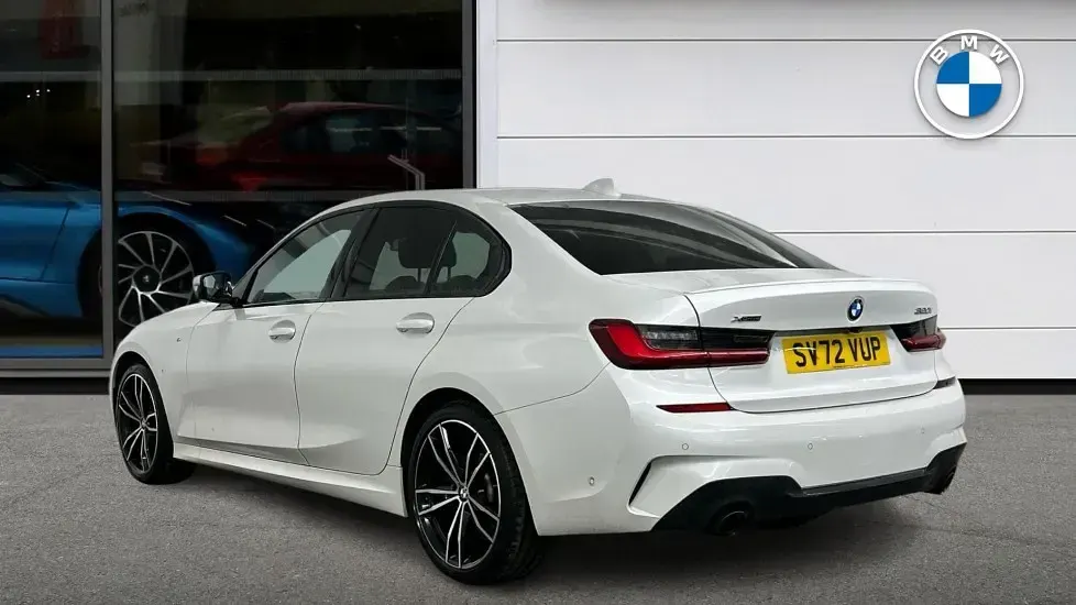 Used BMW 320 M Sport 181 HP (133 kW) 2022 White Sedan