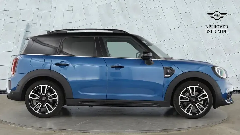 Used Mini Cooper S Countryman Sport 176 HP (129 kW) 2024 Blue SUV