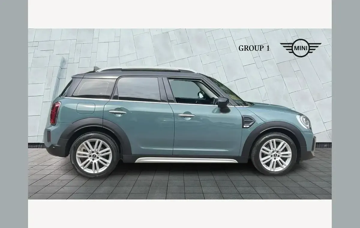 Used Mini Cooper Countryman Exclusive 134 HP (98 kW) 2020 Green SUV