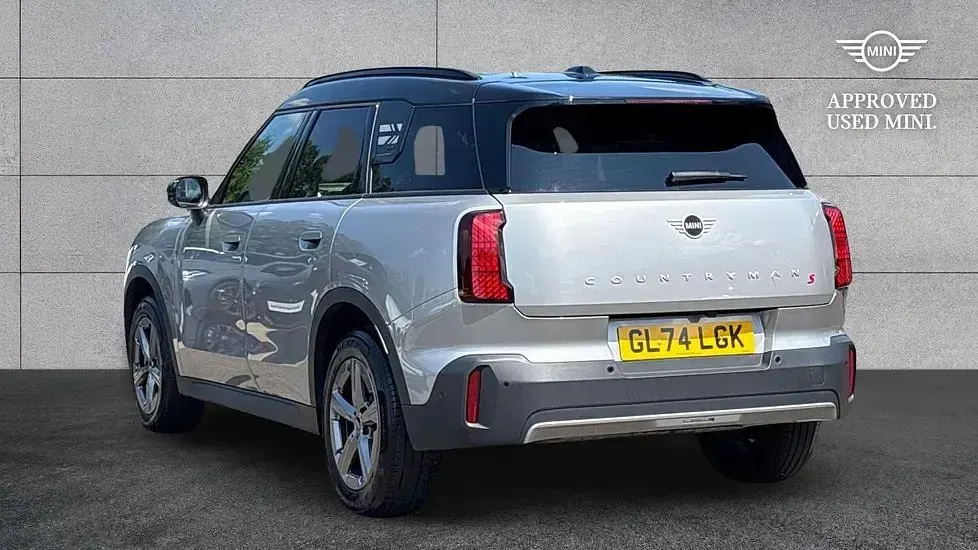 Used Mini Countryman 215 HP (158 kW) 2024 Silver SUV