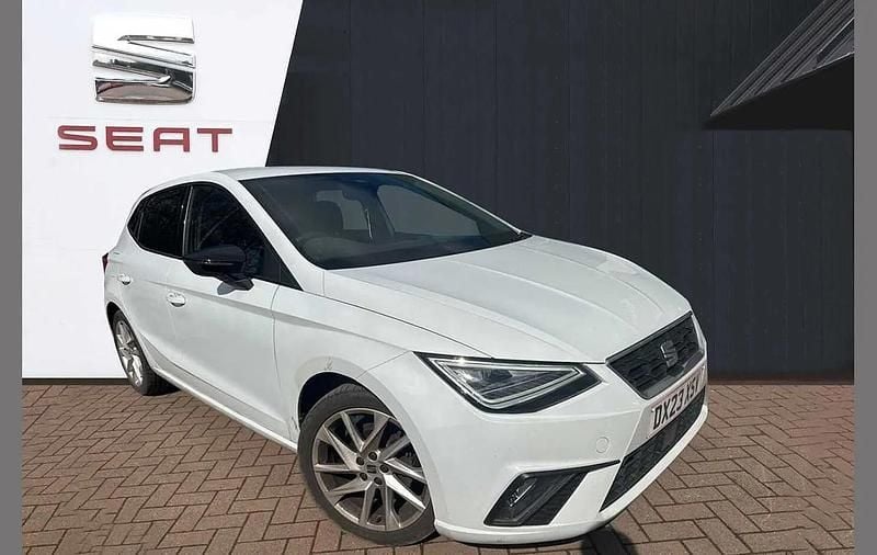 Used Seat Ibiza FR 94 HP (69 kW) 2023 White Hatchback